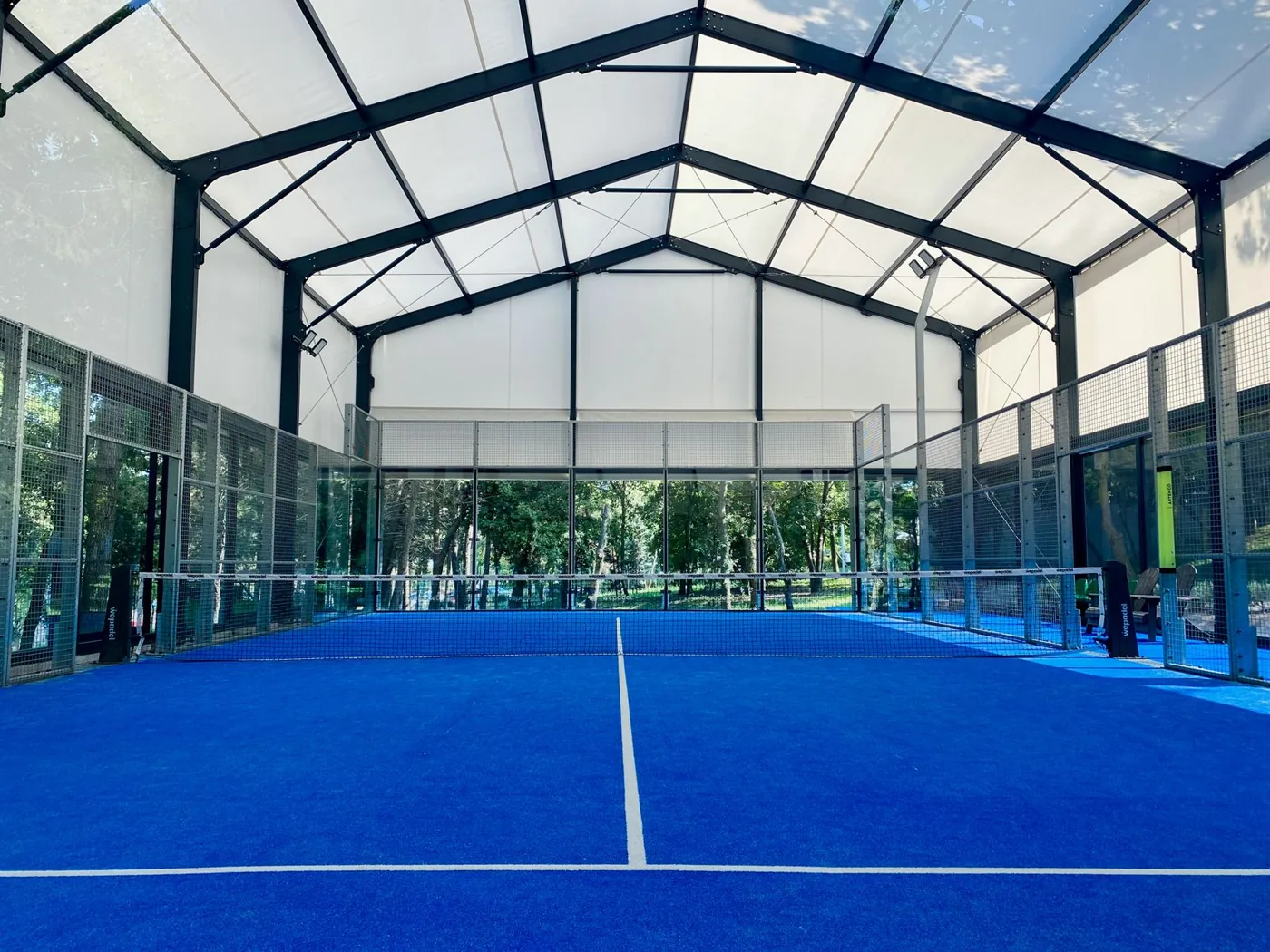 Canchas (béisbol, tenis, pádel)